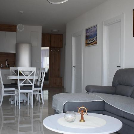 Buskovic Apartment Dobra Voda Luaran gambar