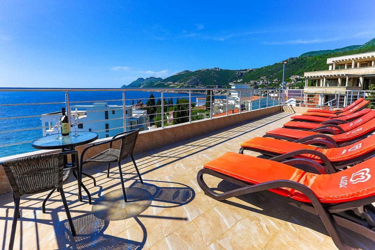 Buskovic Apartment Dobra Voda Luaran gambar