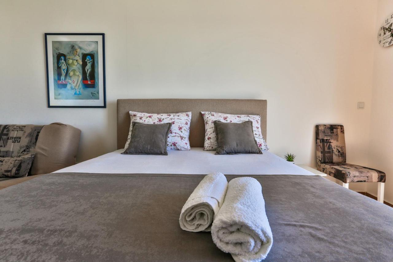 Buskovic Apartment Dobra Voda Luaran gambar